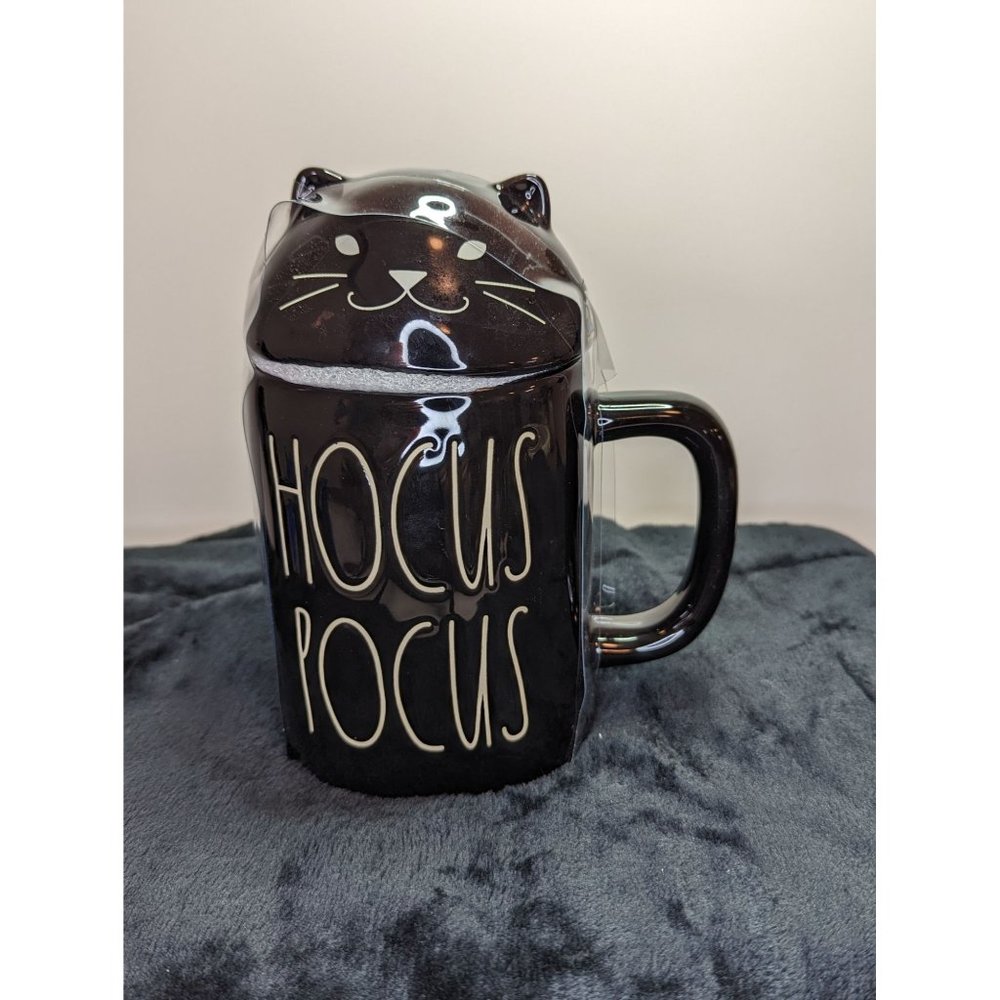 Rae Dunn Halloween Spooky Cat Mug with Lid